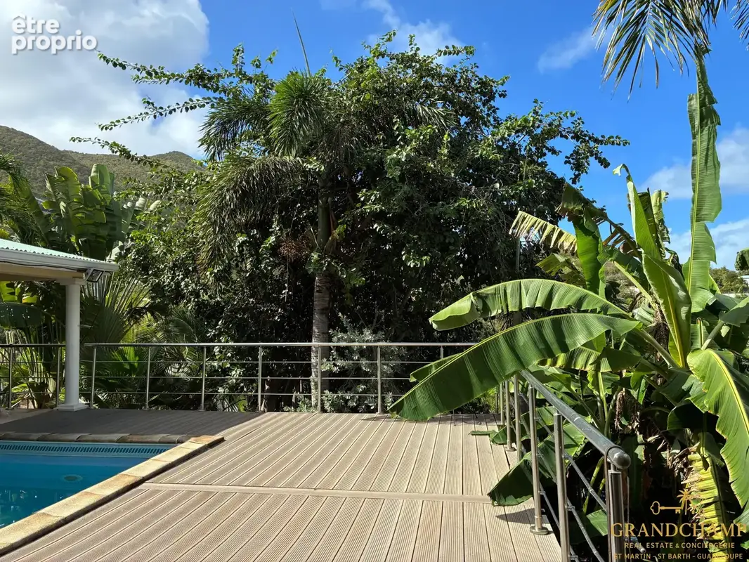 Baie Orientale   Villa avec piscine, 2 chambres + mezzanine - possibilité T2 independant - photo 17