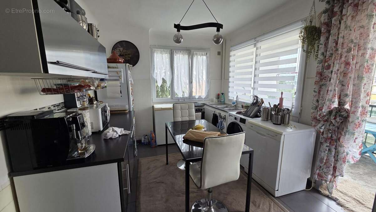 Appartement à SAINT-ETIENNE