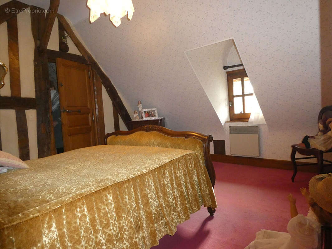 Maison à PONT-L'EVEQUE