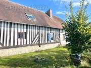 Maison à SAINT-GEORGES-EN-AUGE