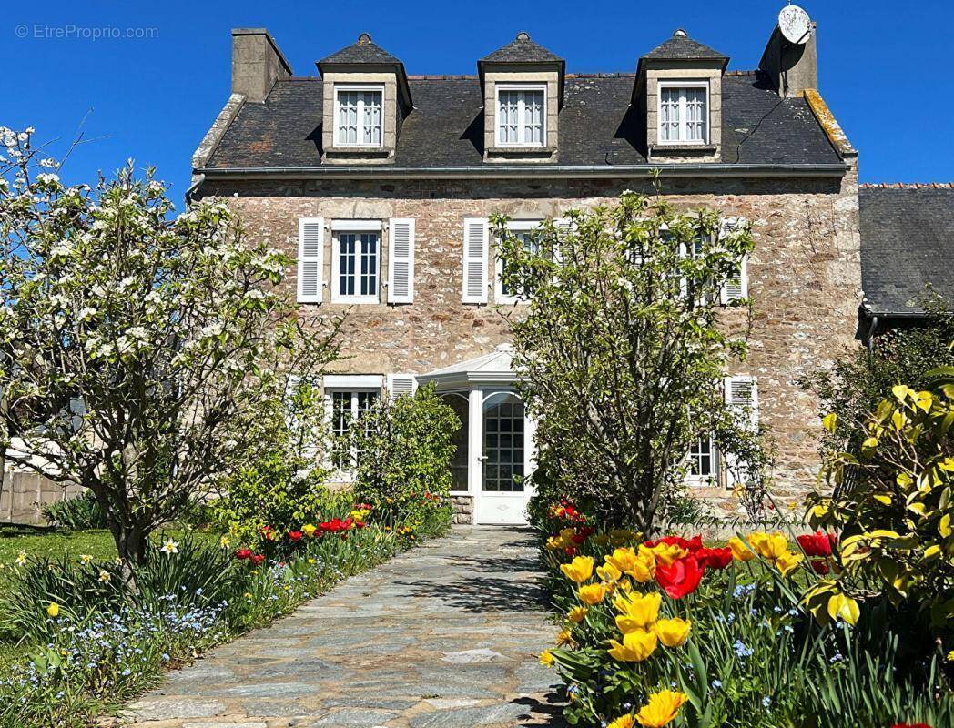 Maison à PLOUBALAY