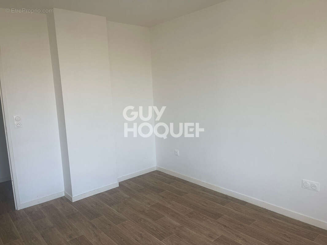 Appartement à LE BLANC-MESNIL