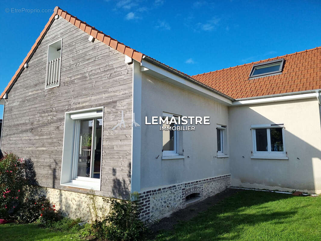 Maison à SAINT-LAURENT-DE-BREVEDENT