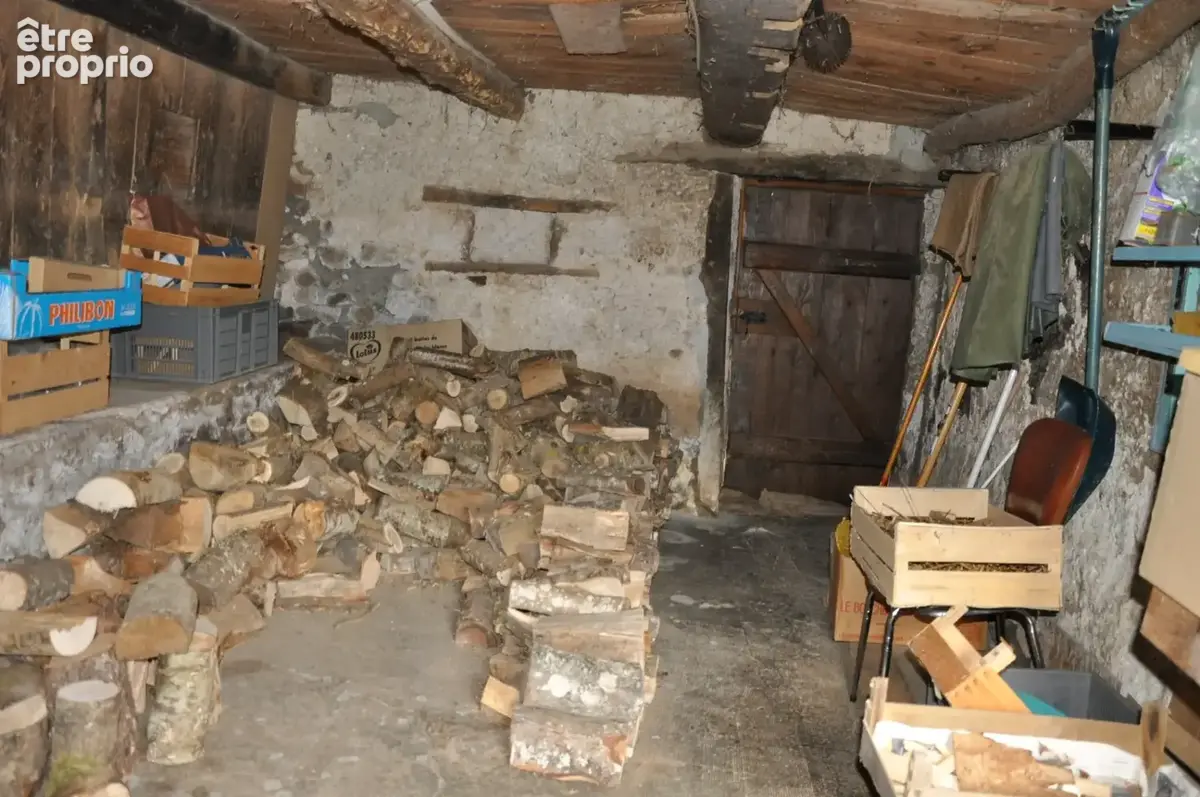Jolie petite maison de campagne en pierre de granite, avec trois petites chambres et un terrain de 1320 m2 - photo 9