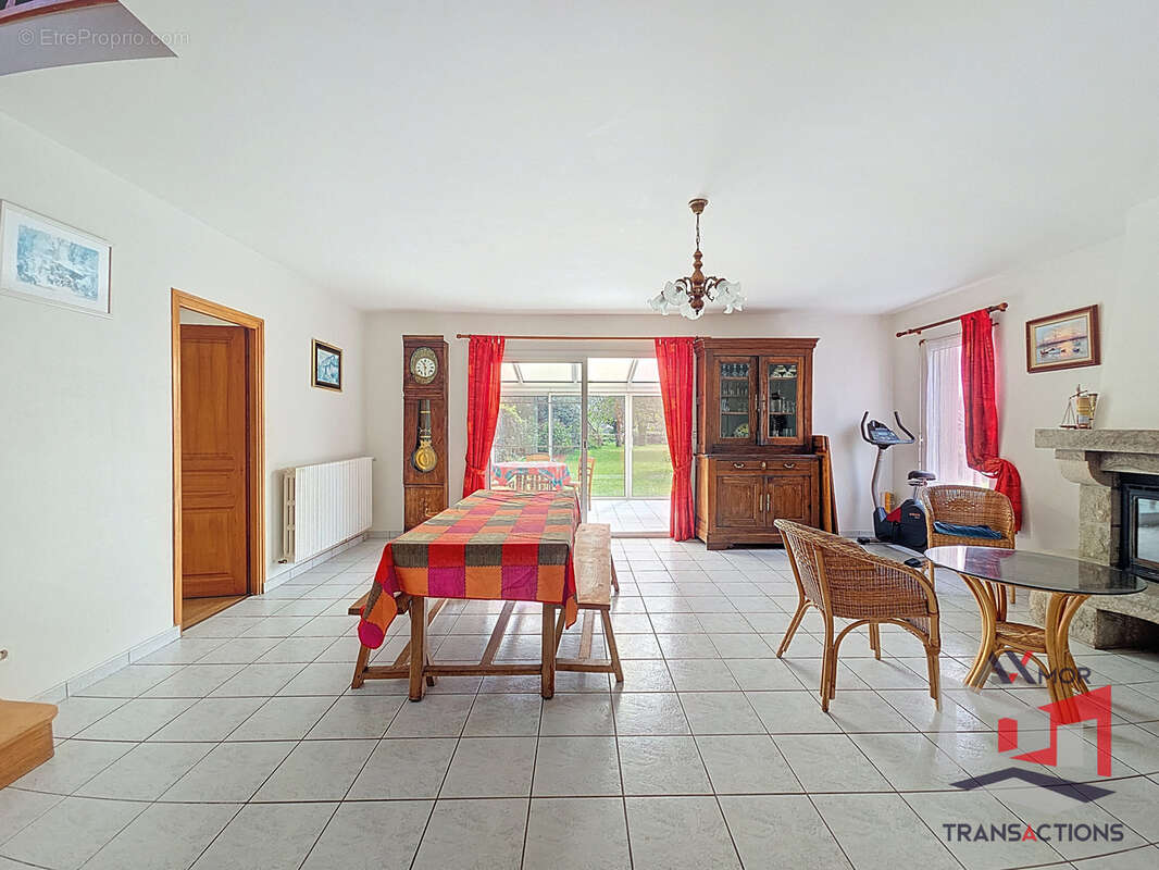 Maison à PLEUMEUR-BODOU