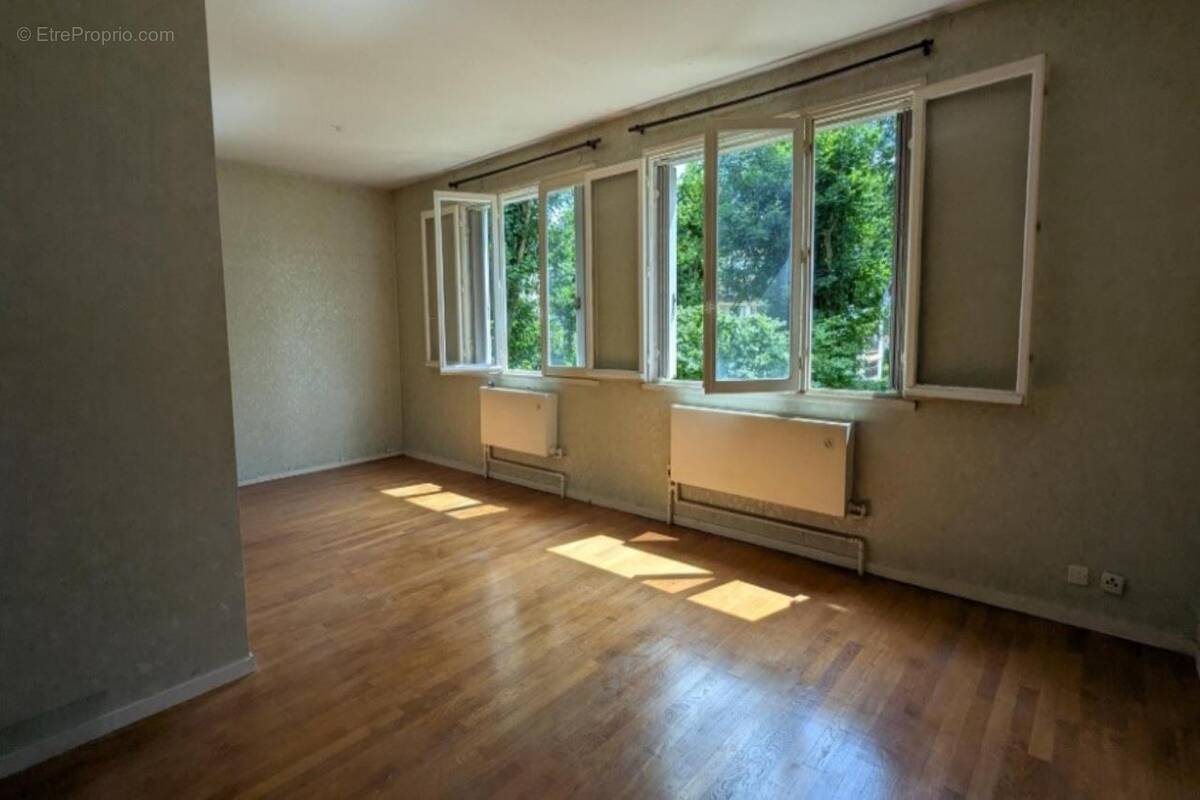 Appartement à TALANT