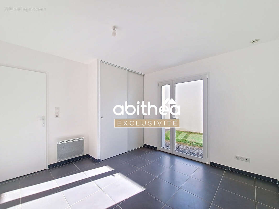 Maison à MORTAGNE-SUR-GIRONDE