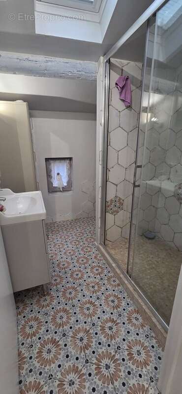 Maison à SAINT-QUENTIN-LA-POTERIE