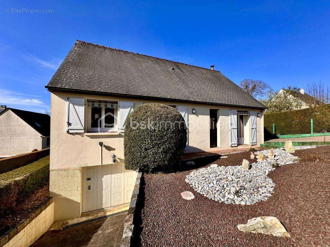 Maison à YAINVILLE