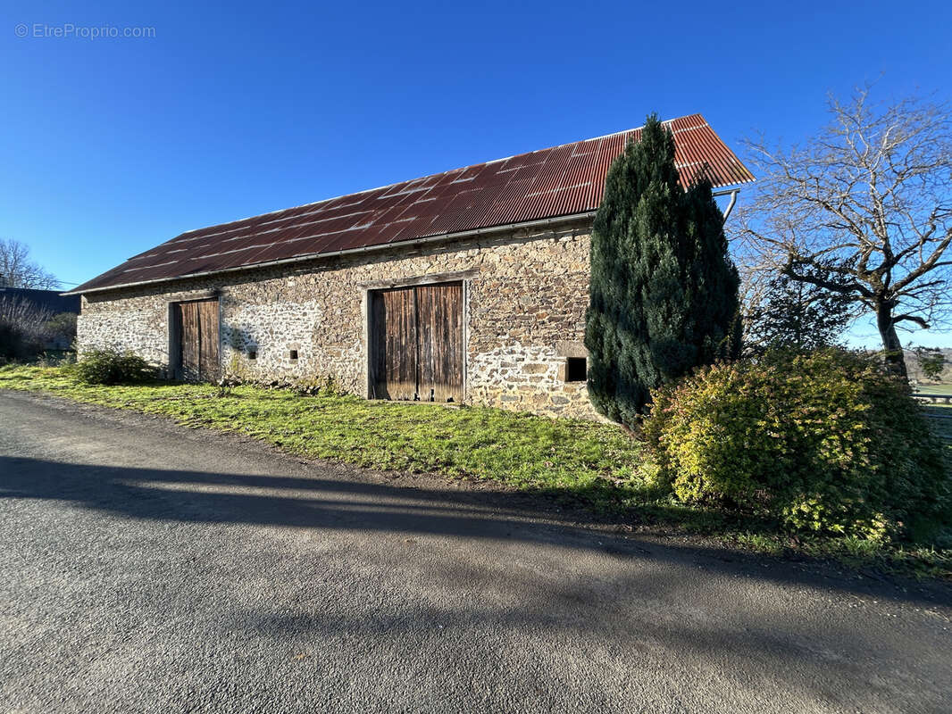 Maison à SAINT-SALVADOUR