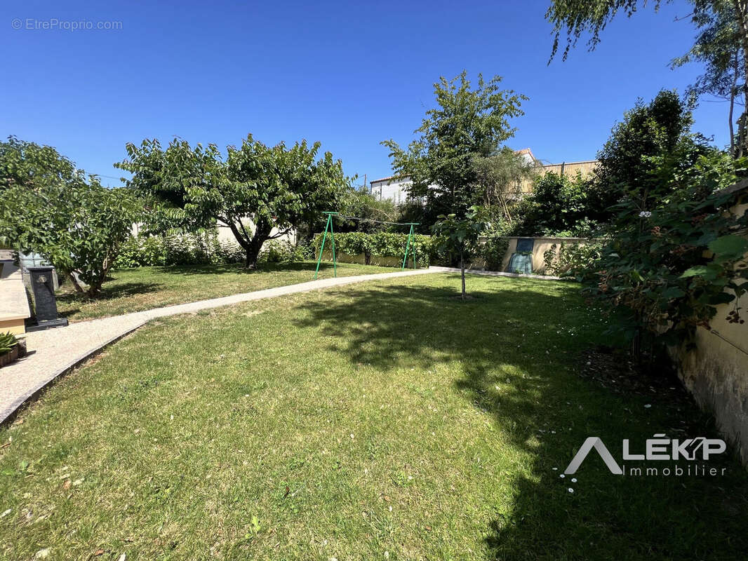 Maison 140 m² à Cerizay  - photo 5