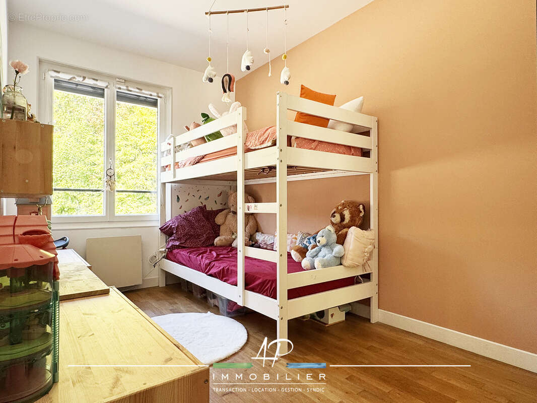 Maison à SAINT-JULIEN