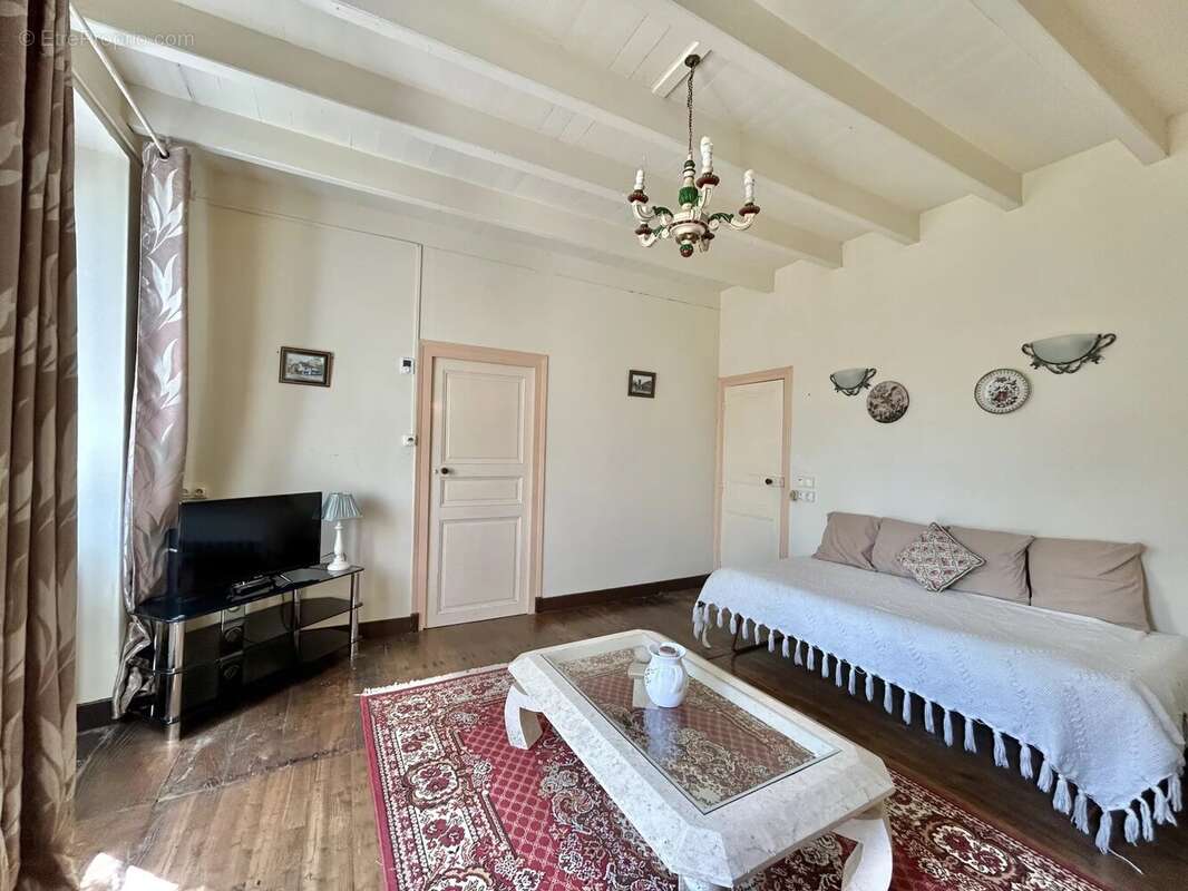 Appartement à CIVRAY