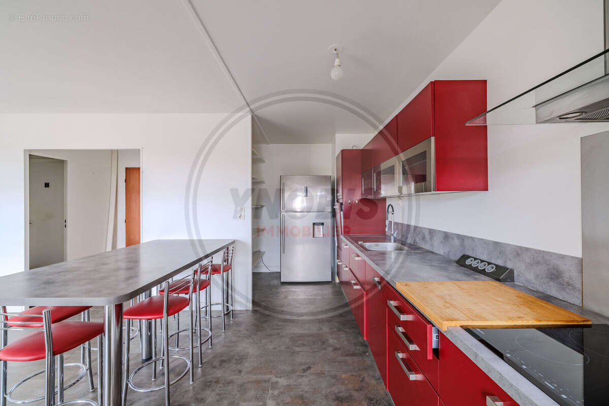 Appartement à LES MUREAUX