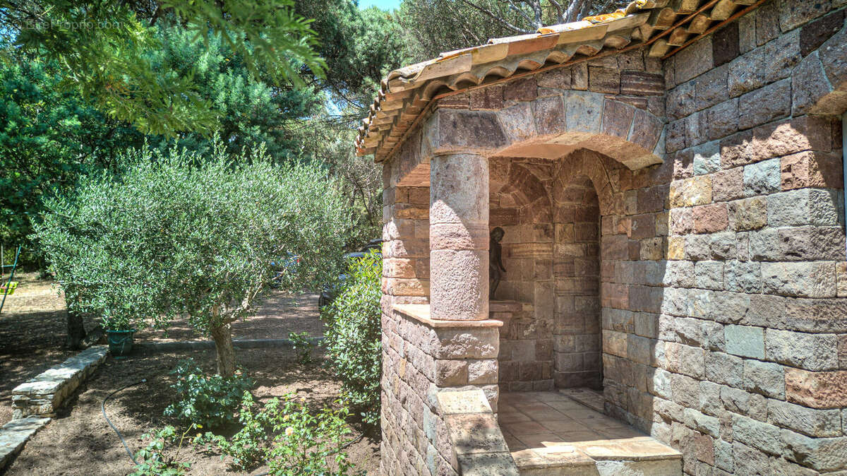 Maison à SAINT-RAPHAEL