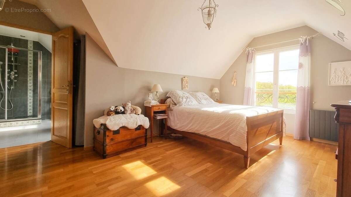 Maison à VILLIERS-ADAM