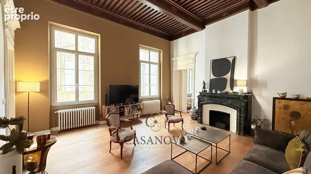 Appartement de caractère rénové avec terrasse dans un hôtel particulier à Béziers - photo 14