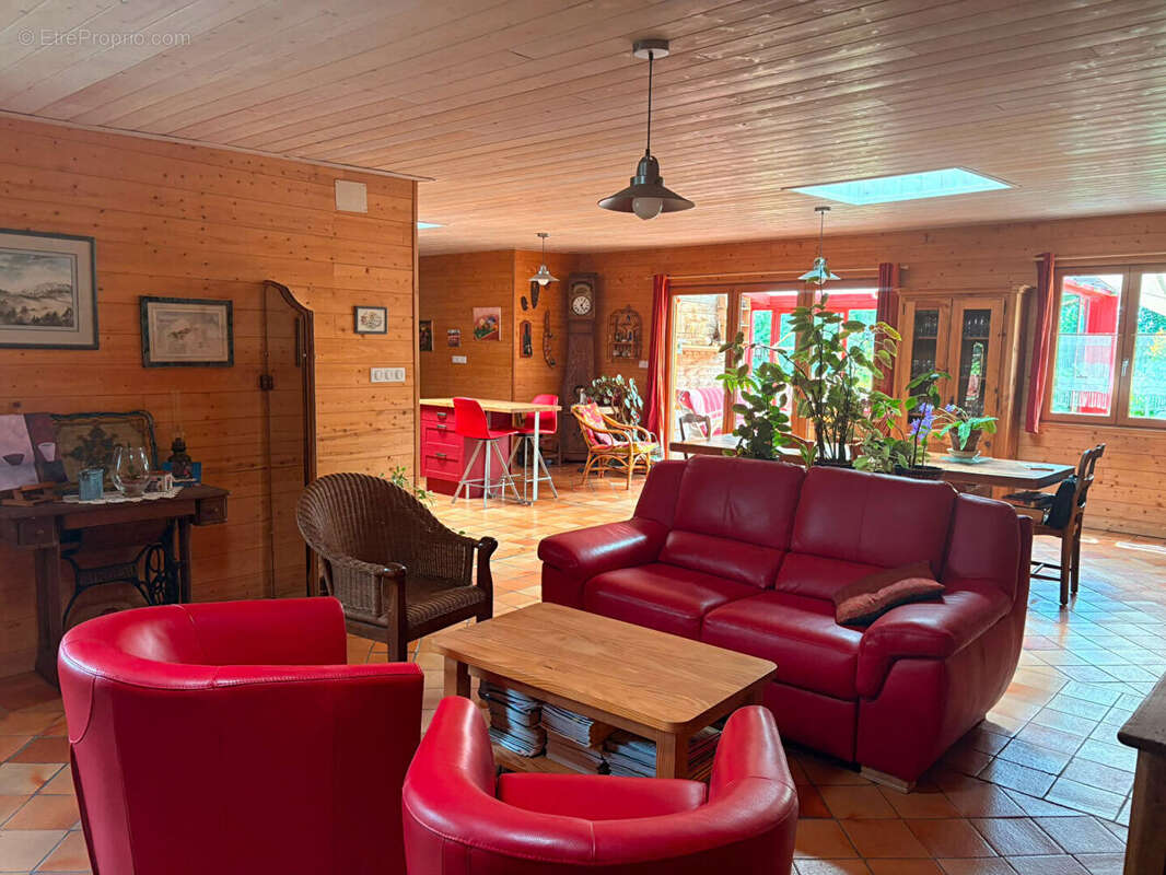 Herbignac, maison ossature bois de plain pied sur un terrain de 1961 m² au calme, 3.5 kms des commerces, 15 minutes des plages,  - photo 6