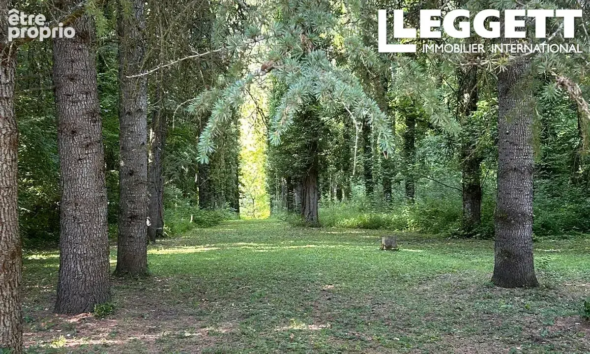 Charmante propriété en pierre rénovée, située dans un magnifique cadre privé aux abords de Saint-Antonin-Noble - photo 2
