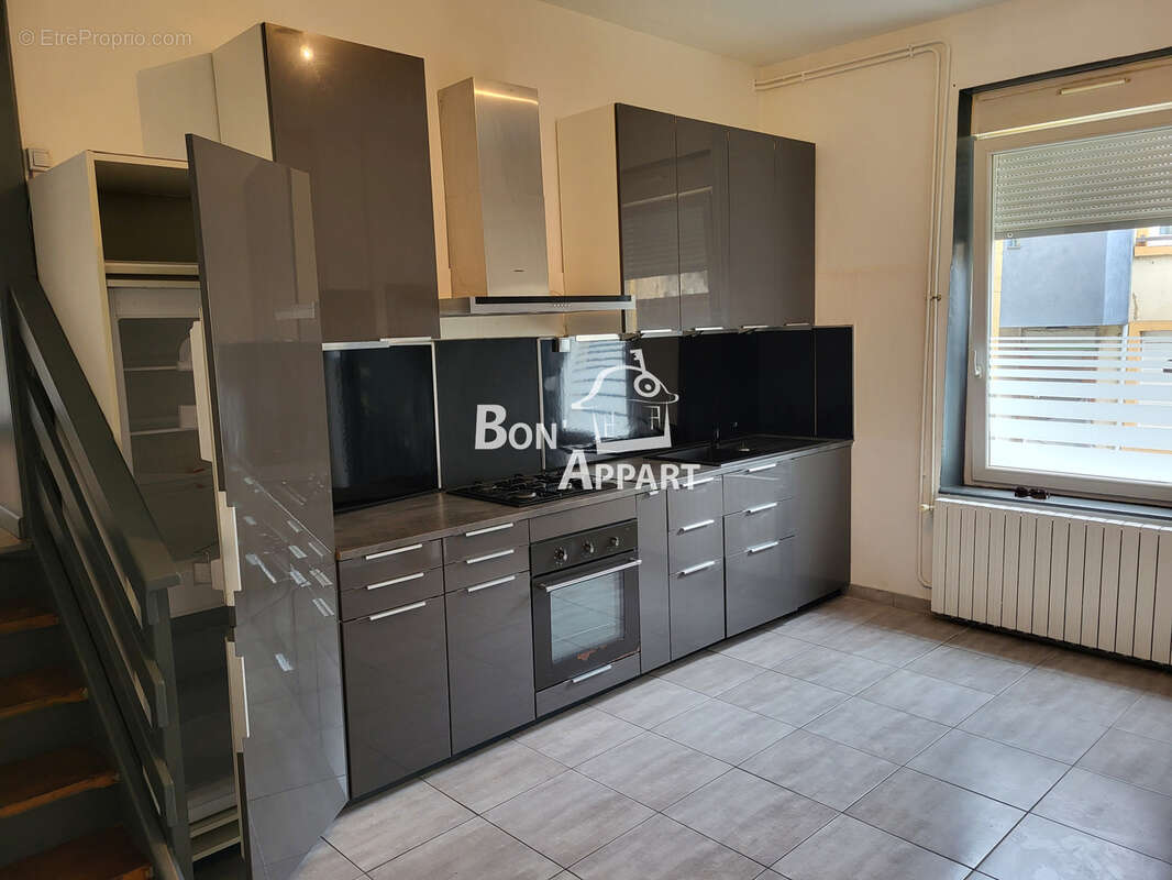 Appartement à AMNEVILLE