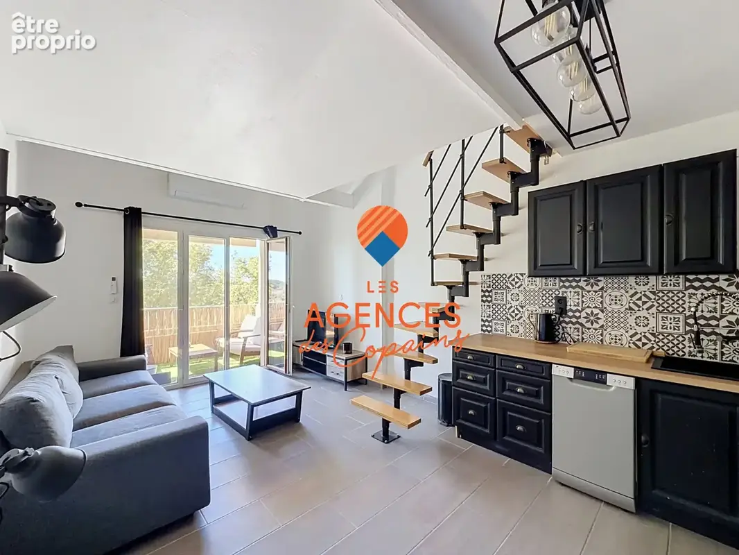 Photo Appartement à Six-Fours-Les-Plages au prix de 214 000€