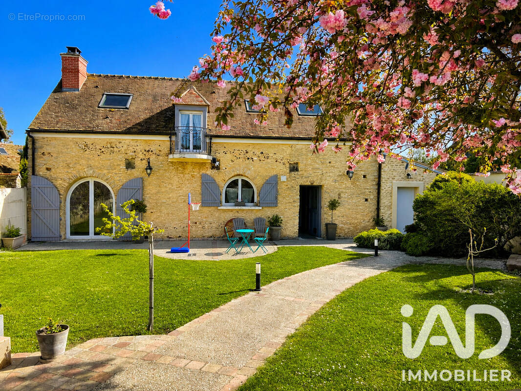 Photo 1 - Maison à GOUSSAINVILLE