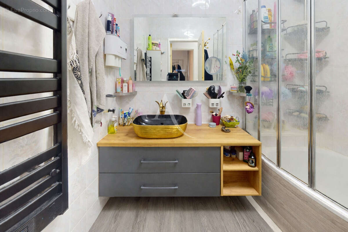 Appartement à CHILLY-MAZARIN