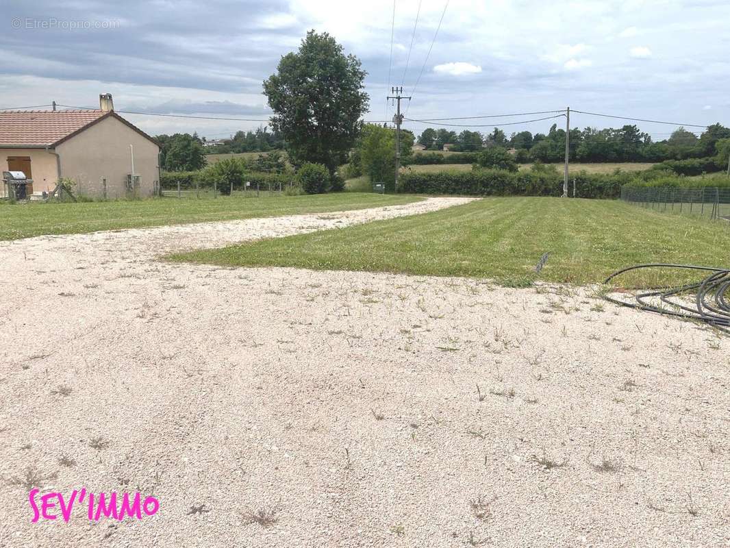 Terrain à SAINT-PRIX