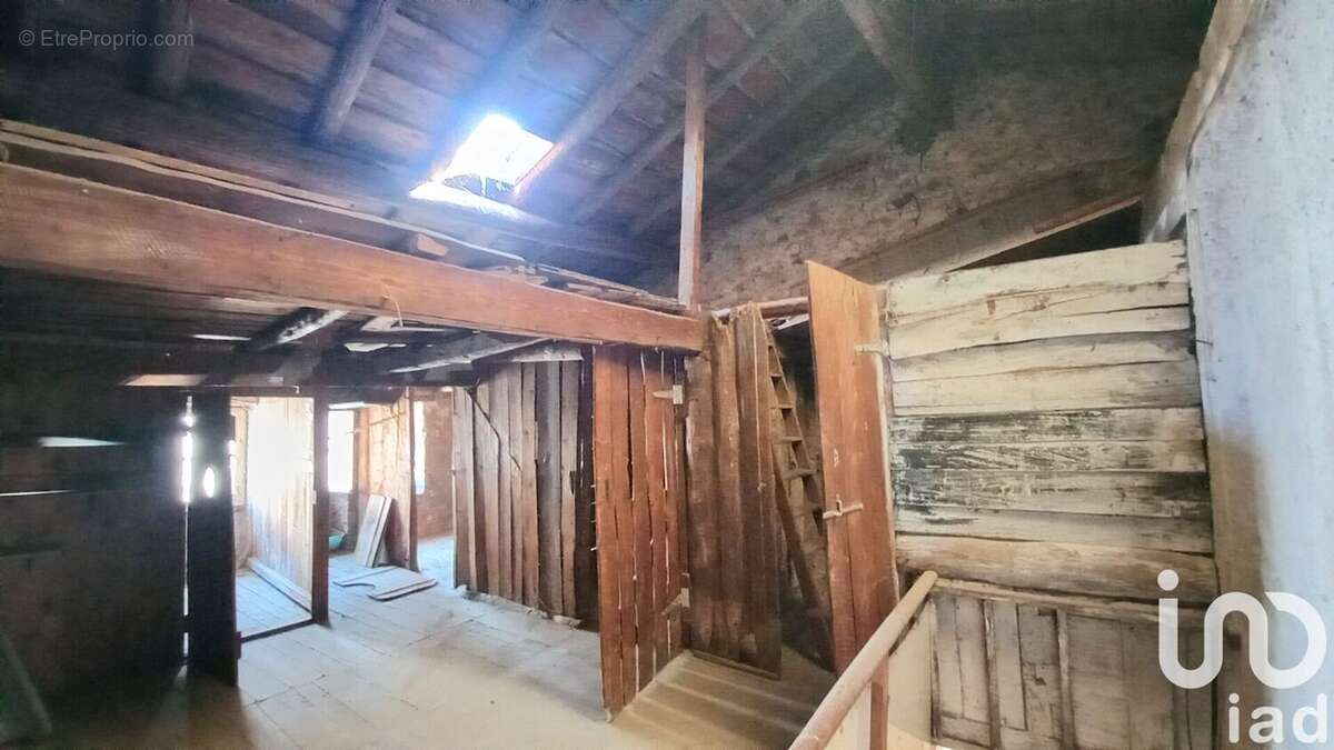 Photo 6 - Maison à SAINT-JULIEN-MOLIN-MOLETTE