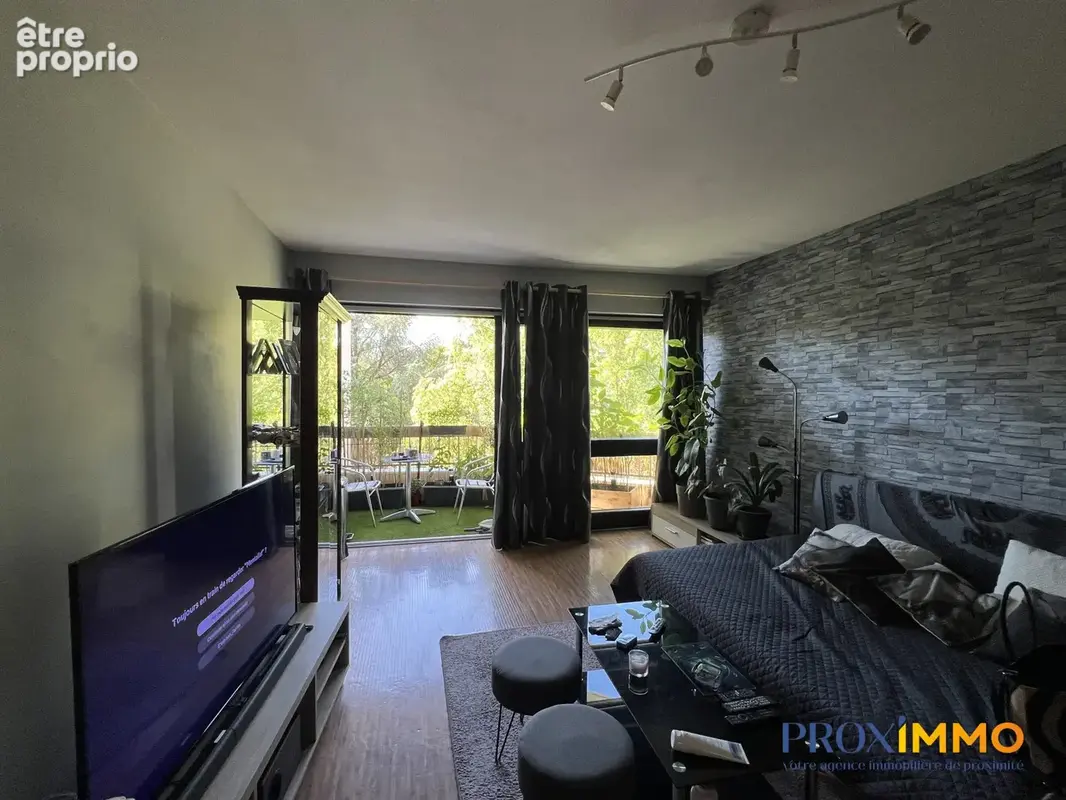 Appartement 1 pièce 33 m² à vendre à Voiron (38500) - photo 2