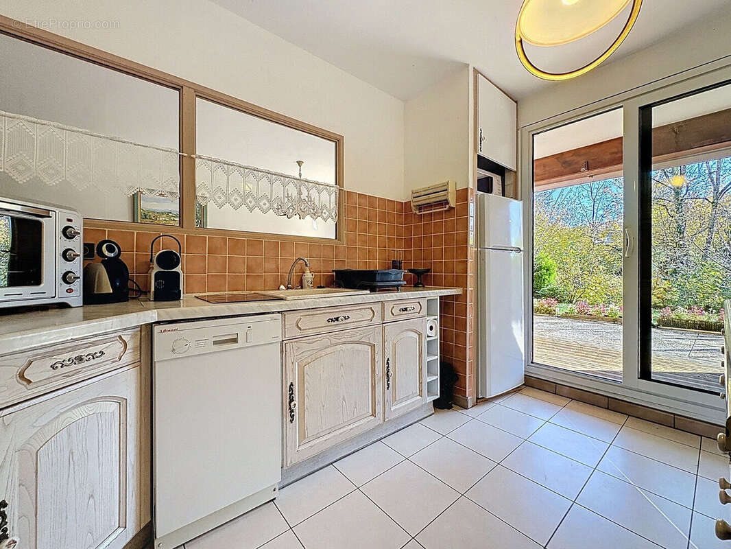 Appartement à ANNECY-LE-VIEUX