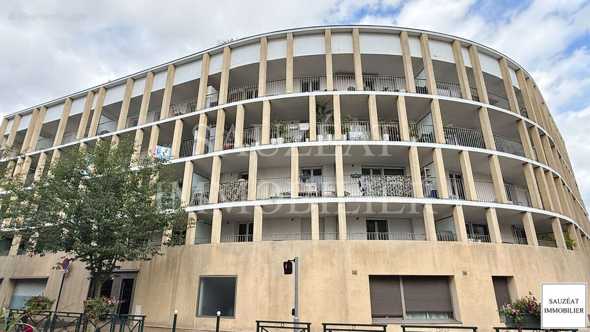 Appartement à BAGNEUX