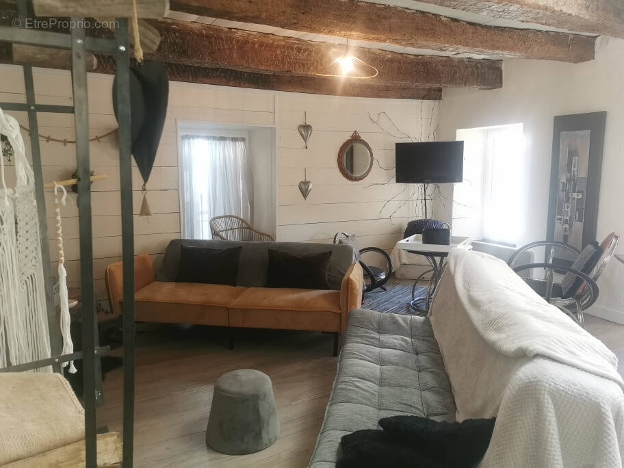 Maison à LA SALVETAT-SUR-AGOUT