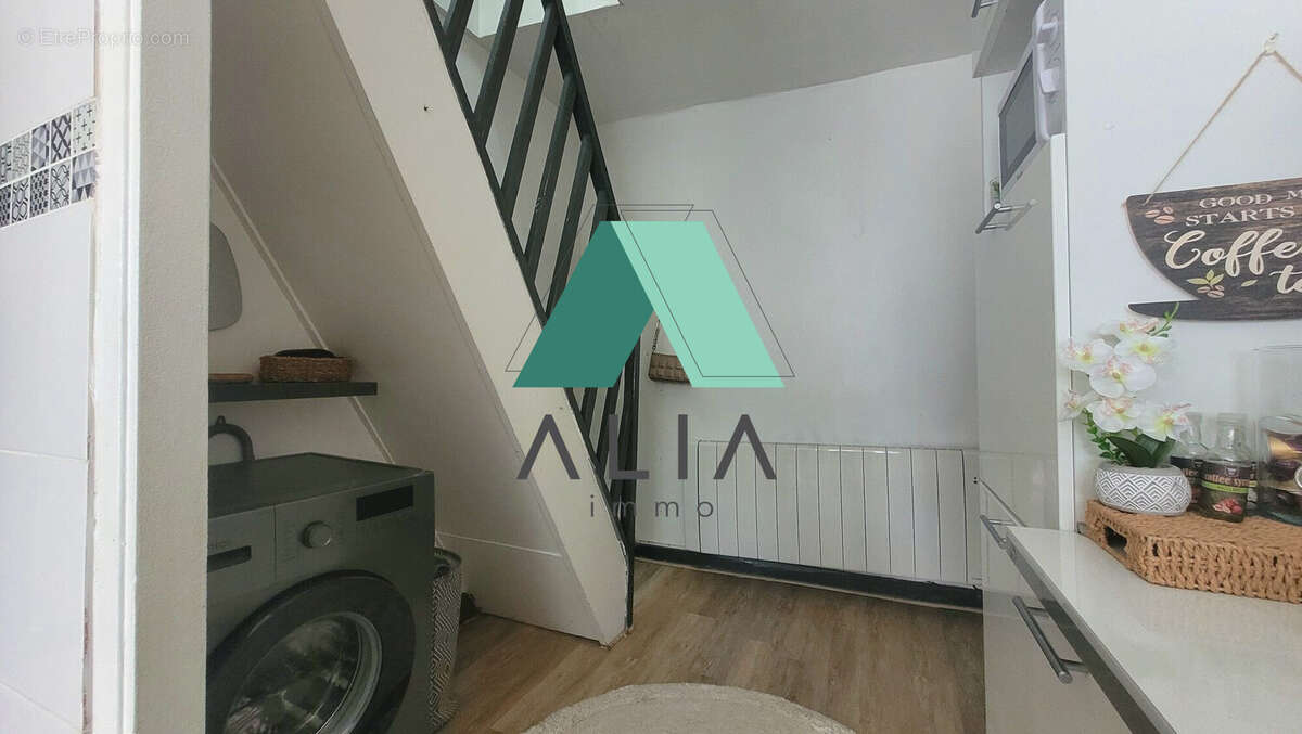 Appartement à AUBERVILLIERS