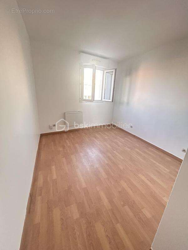 Appartement à BONDY