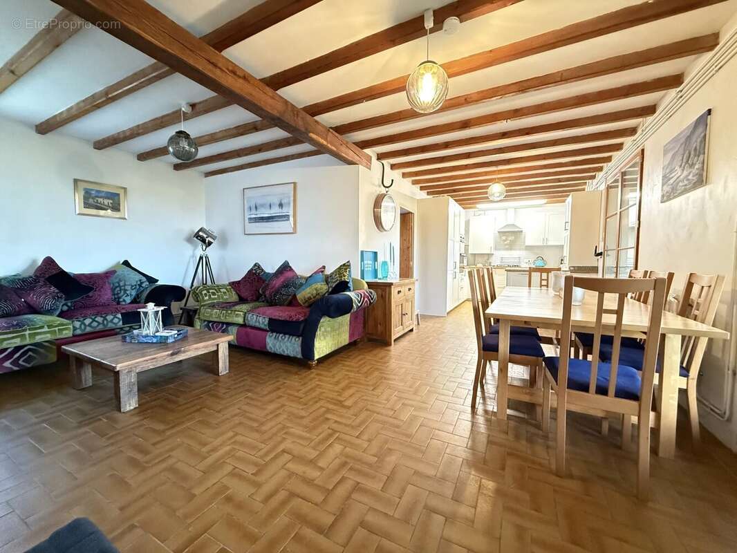 Maison à SAUZE-VAUSSAIS