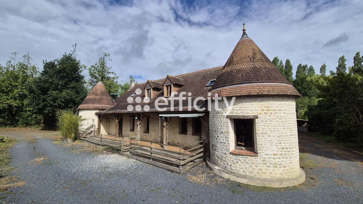 Maison 207 m² à Mandeville-En-Bessin  - photo 28