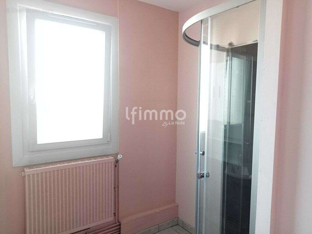 Appartement à LUCE