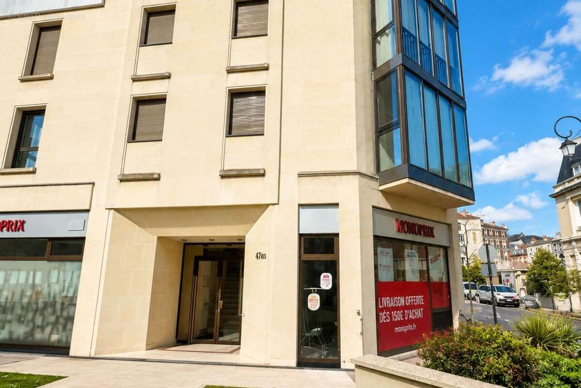 Appartement à SAINT-MAUR-DES-FOSSES