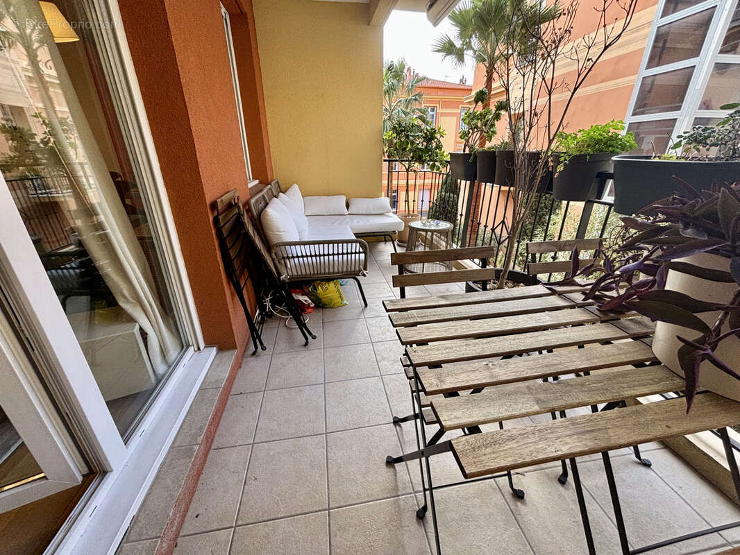 Appartement à MENTON