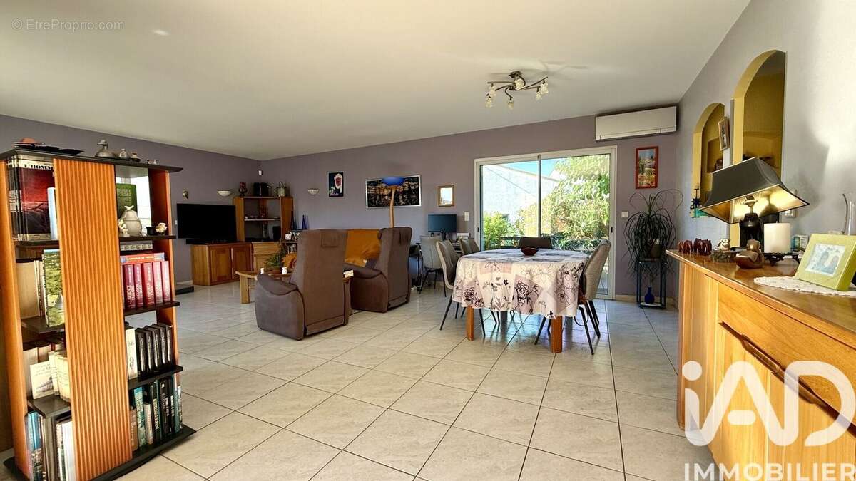 Photo 3 - Maison à PAULHAN
