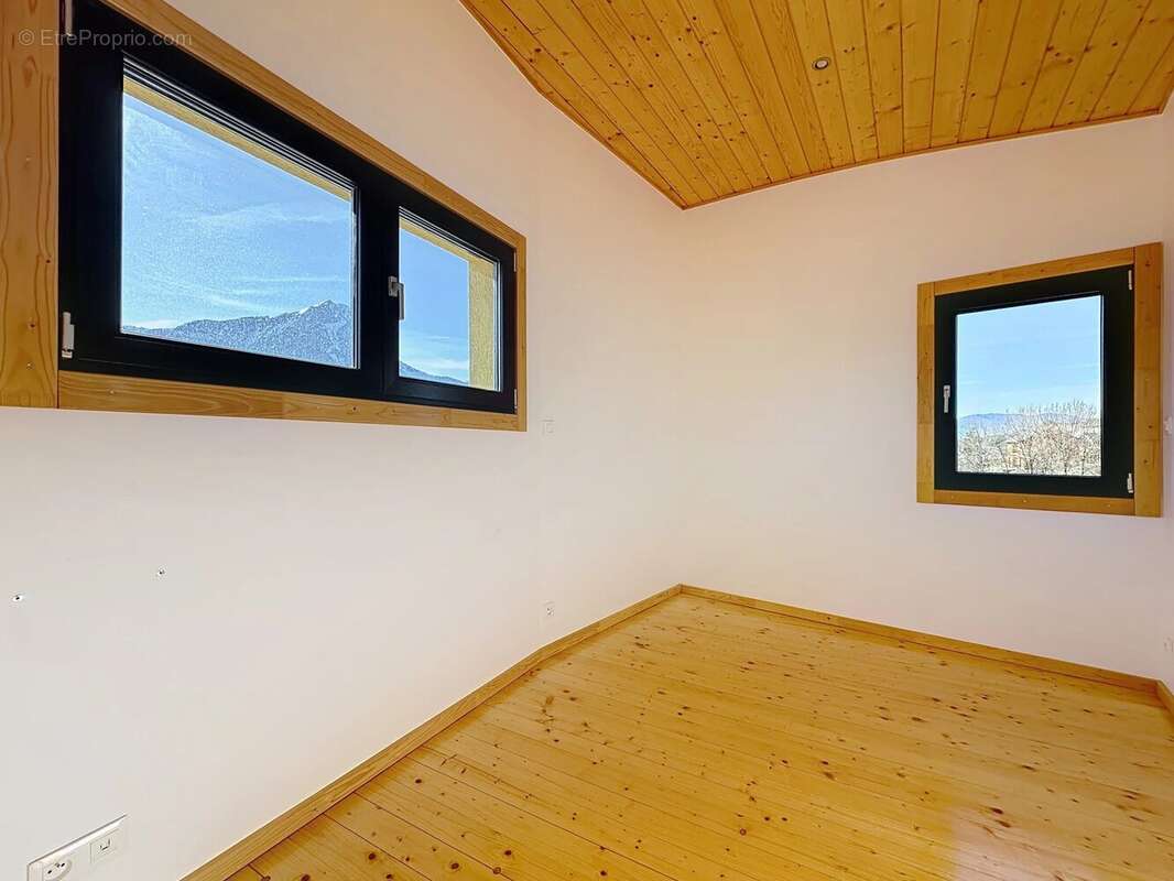 Maison à SAVINES-LE-LAC