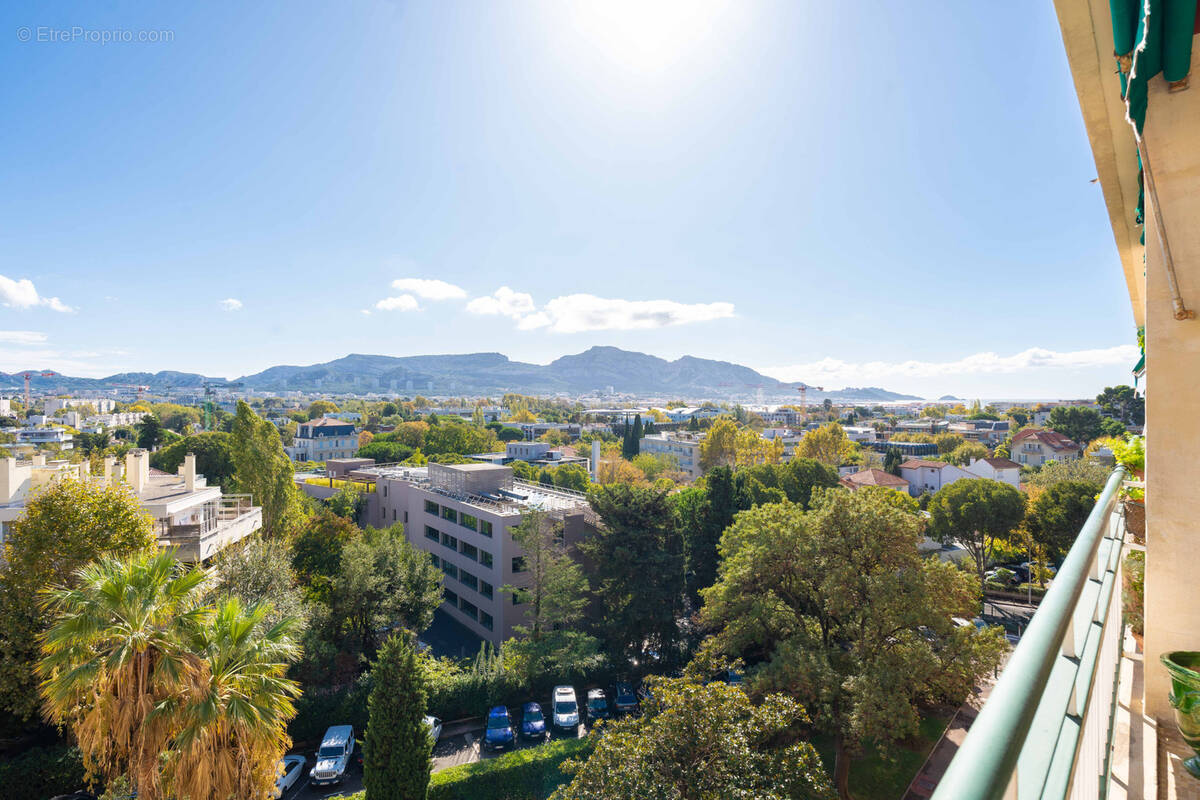 Appartement à MARSEILLE-8E