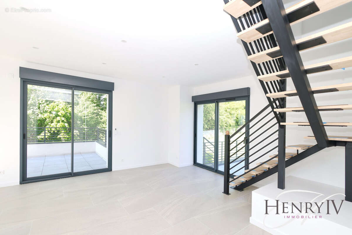 Appartement à MONTBONNOT-SAINT-MARTIN