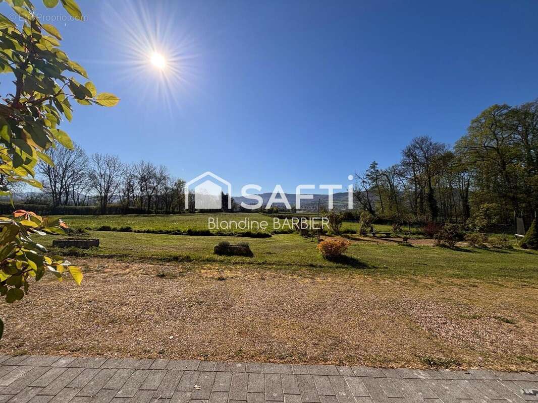 Photo 4 - Maison à AUTUN