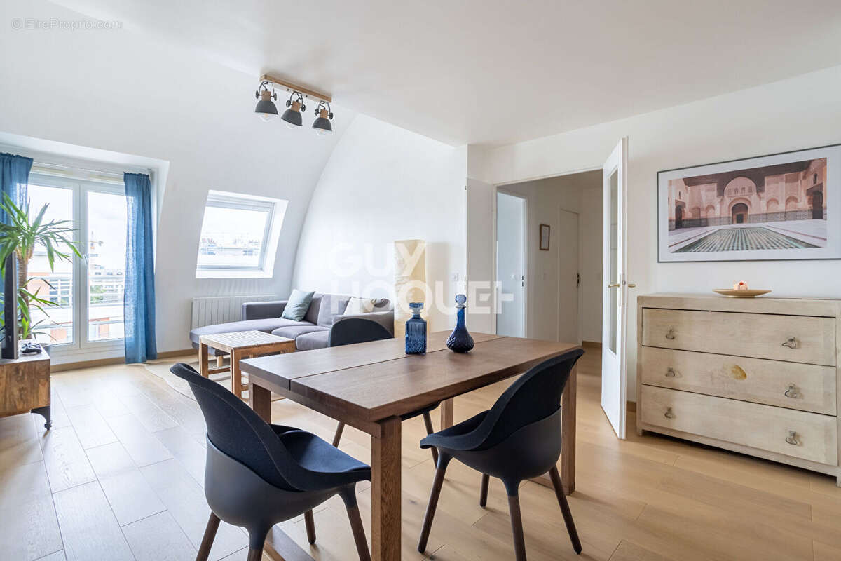 Appartement à ASNIERES-SUR-SEINE