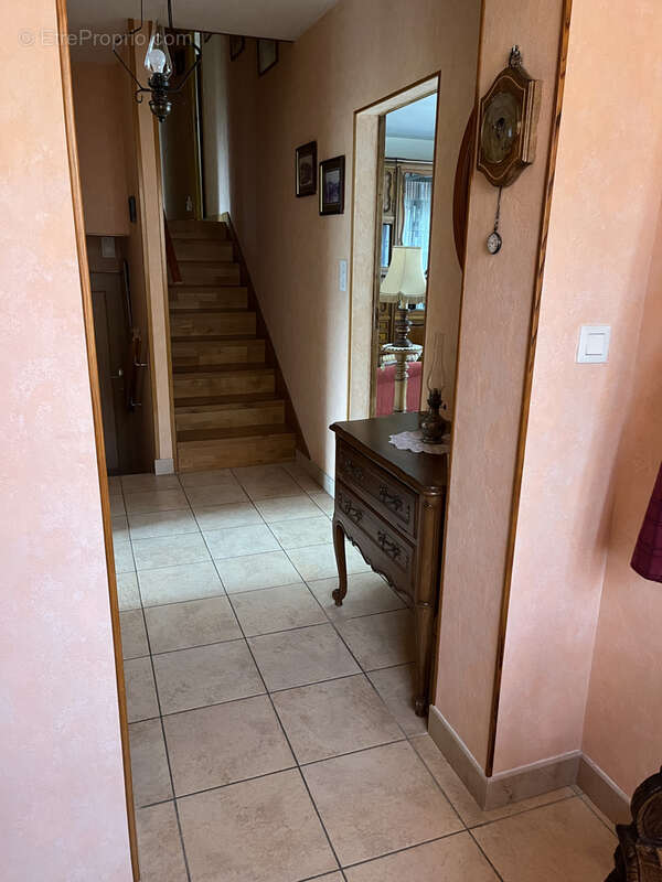 Belle maison f5 en bordure de vienne au calme - photo 12