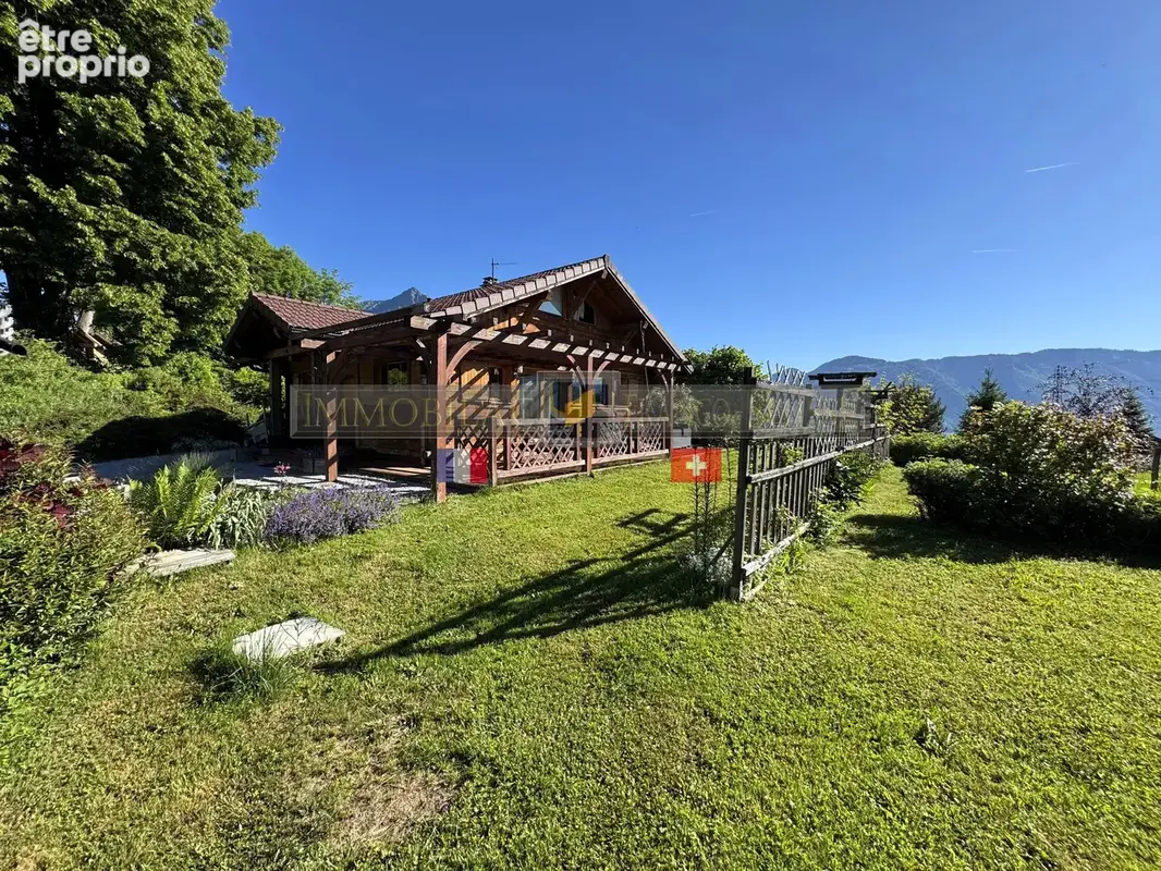 Maison à CHATILLON-SUR-CLUSES