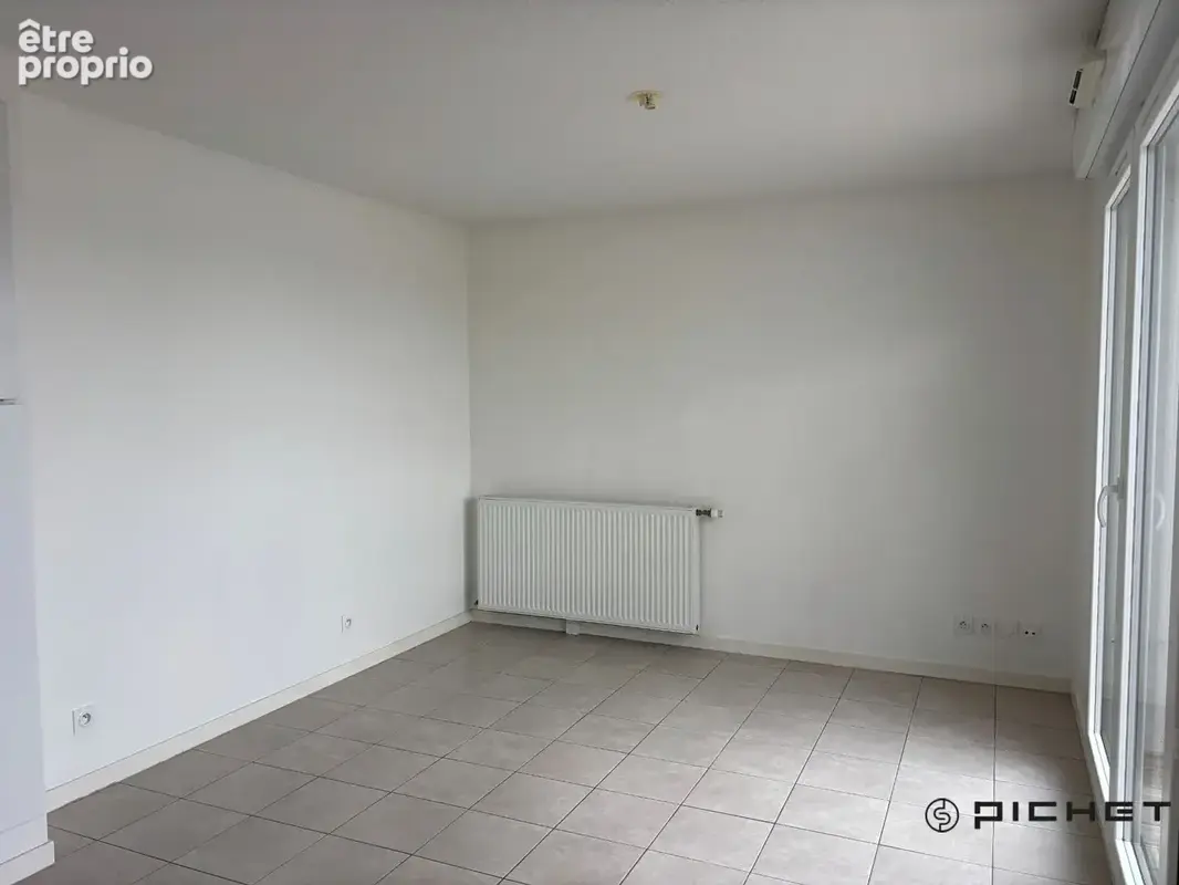 Thouare/loire, appartement t2 recent, dernier etage - photo 2