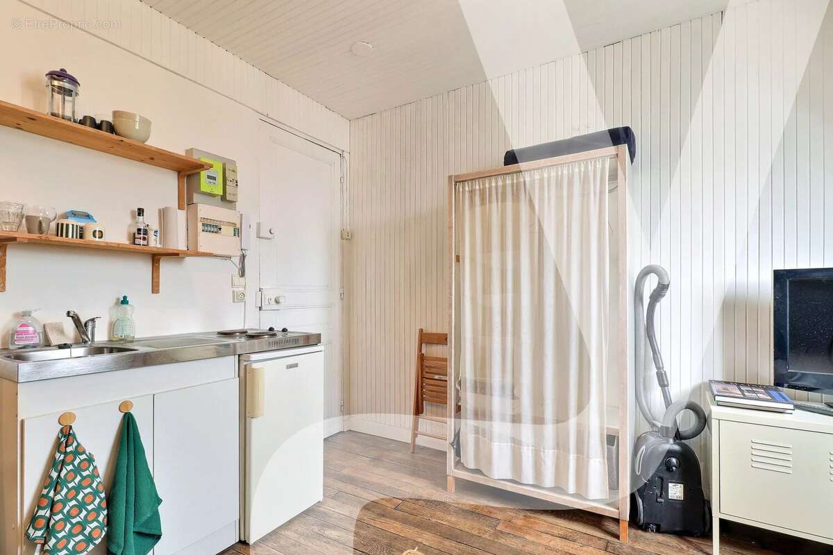Appartement à PARIS-11E